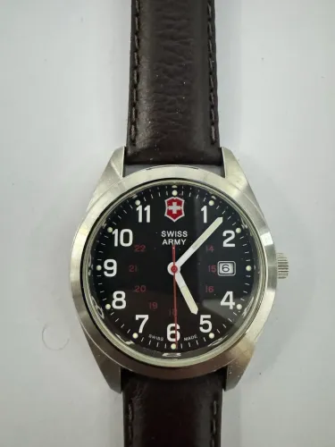 Relógio Swiss Army Masculino - Pulseira de Couro e Bateria Novas