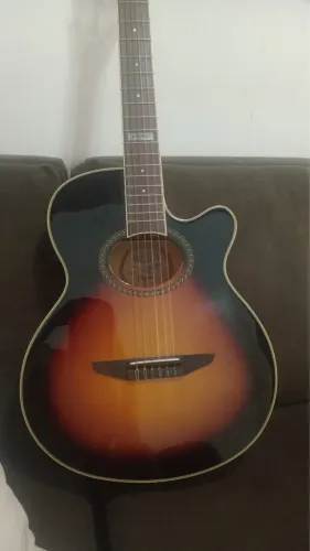 Violão tagima