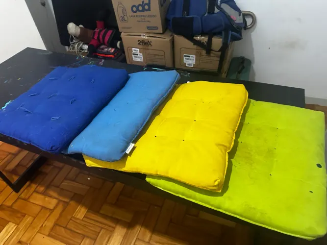 4 Acentos almofadados