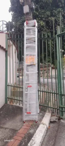 Escada Extensiva 10x2 = 20 Degraus BTF Nova