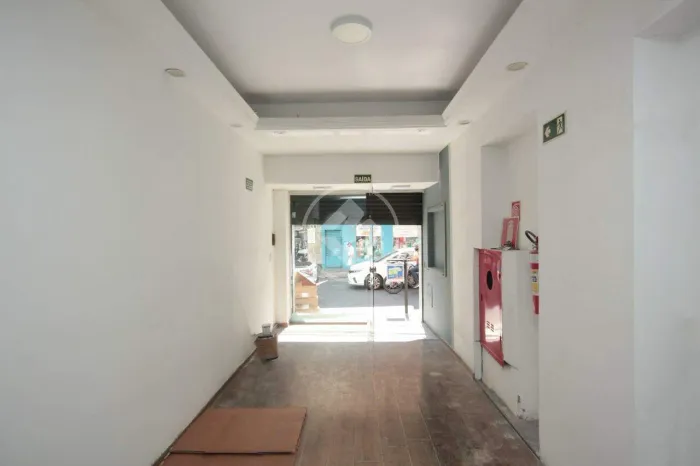 LOJA EM PONTO COMERCIAL DO BAIRRO FLORESTA PARA LOCAÇÃO!
