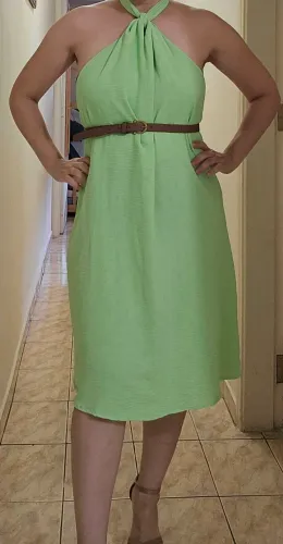 Vestido frente única verde abacate