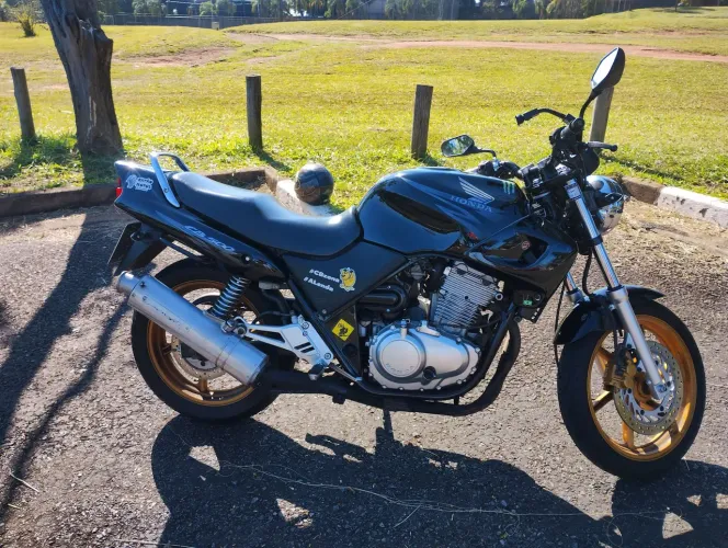 Vendo cb 500 2001