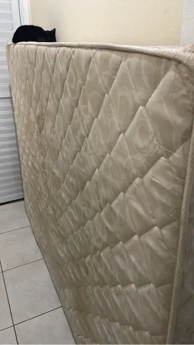 Base de cama de casal doação 