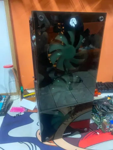Gabinete Gamer Hayom Vidro Lateral + 4 Fans