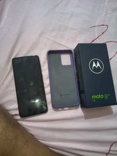Moto g 53 semi-novo sem marcas de uso, baixei o 550,00. Mas tem conversa zap *89