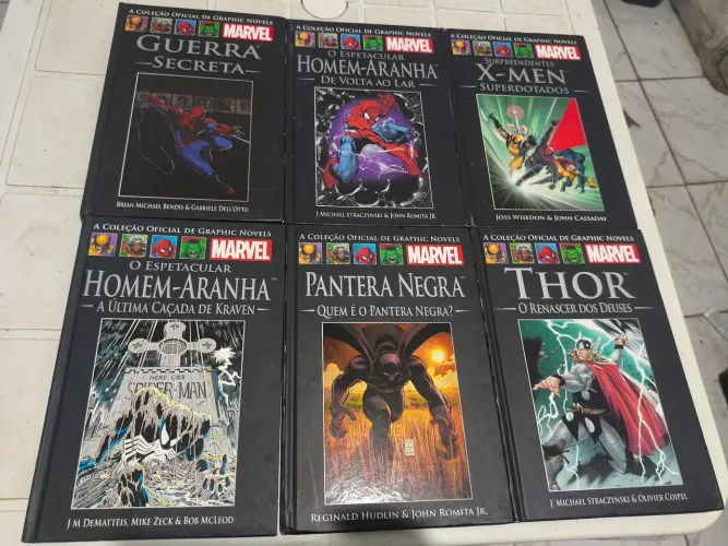 HQs Marvel Salvat capa preta.