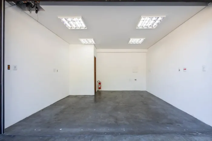 Sala comercial na Rua Francesco Turini, 14 - Sala 8 20 m²