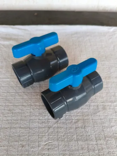 Kit 2 Registros de água PVC grande 50mm (1 1/2") Krona - novos!