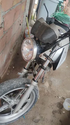CBX 250 TWISTER. <br>? Honda CBX 250 Twister, ano 2006<br>? Honda CBX 250 Twister, ano 2006!<br>