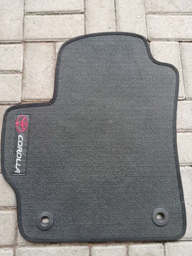 Tapetes internos para COROLLA