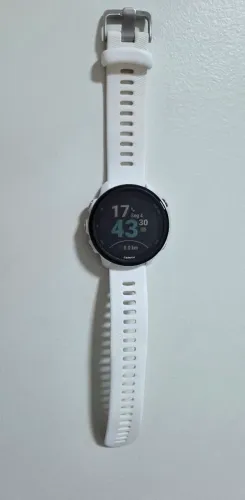 Relógio Garmin 245 music em excelente estado.