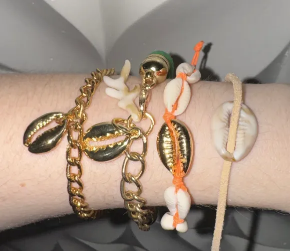 Pulseiras pra usar na PRAIA 