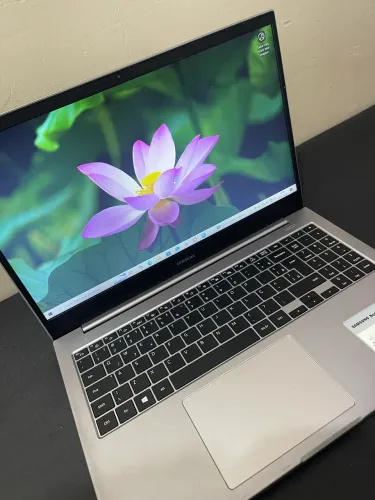 Notebook Samsung Book E20 15,6? Intel Celeron 4GB 500GB