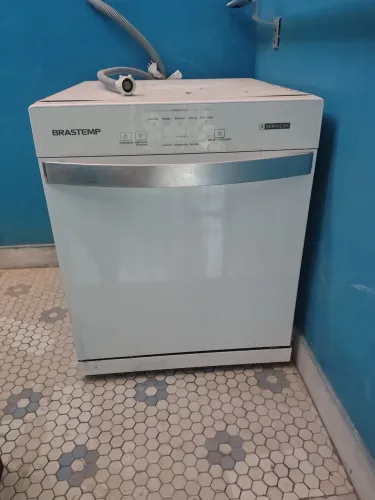 Lava Louças 8 Serviços Brastemp - BLF08BB (10 meses de uso)