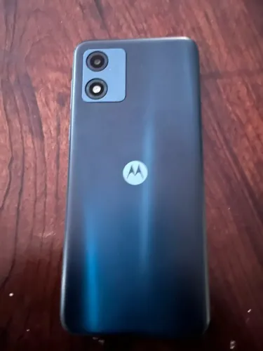 Moto e13