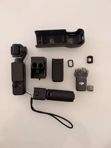 DJI Osmo Pocket 3 Creator Combo