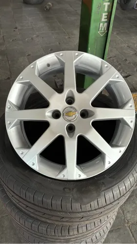 Kit 4 Rodas Gm Astra Ss Prata Aro 17 
