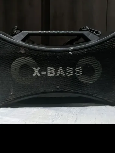 Caixa de som X-BASS