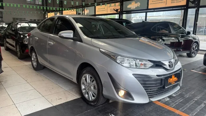 Toyota Yaris XL Sedan 1.5 Flex 16V 4P Aut. 2019