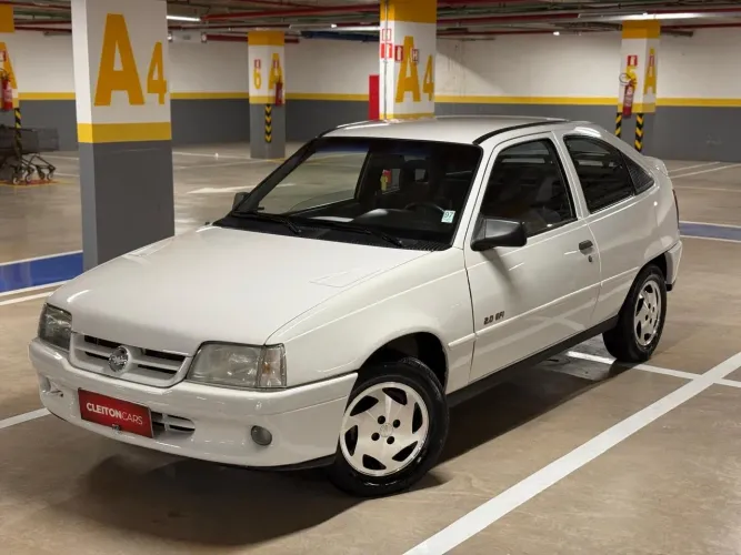 Chevrolet Kadett Sport 2.0 MPFI / EFI (álcool) 1996