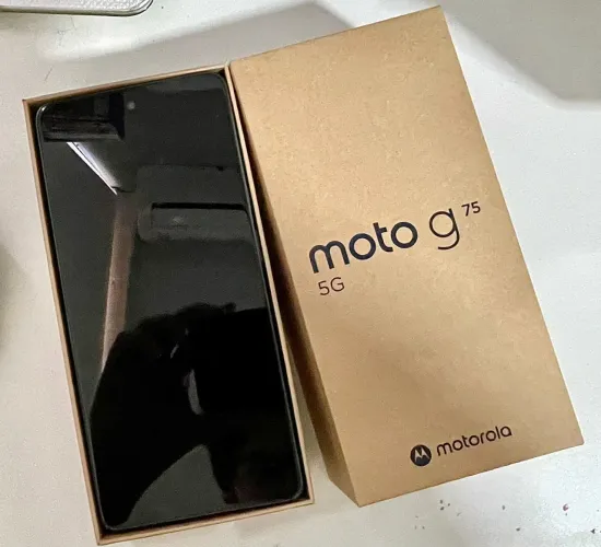 MOTO G75/5G/256GB/8GB RAM / semi-novo 