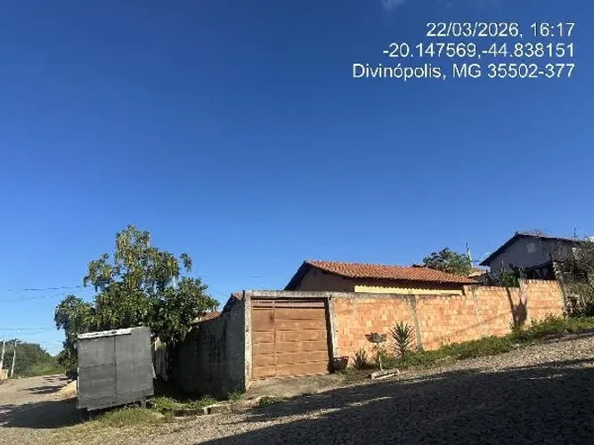 Oportunidade Única em DIVINOPOLIS - MG | Tipo: Casa | Negociação: Leilão | Situação: Imóve