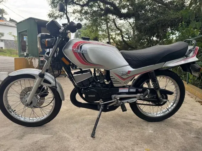 YAMAHA RDZ 125 Street
