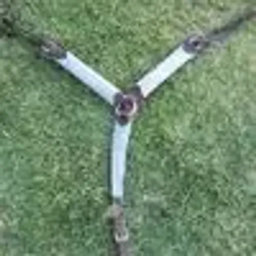 Peitoral em neoprene para cavalo