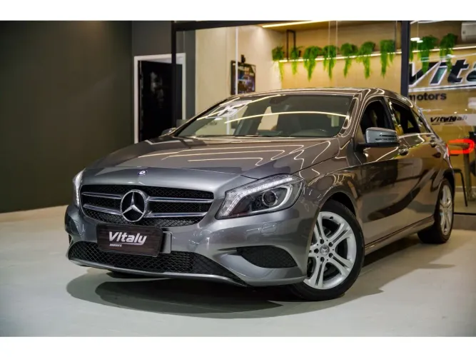Mercedes-Benz A-200 A 200 1.6 Turbo 2015