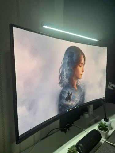 Monitor Alienware 32 OLED 4K 240Hz AW3225QF