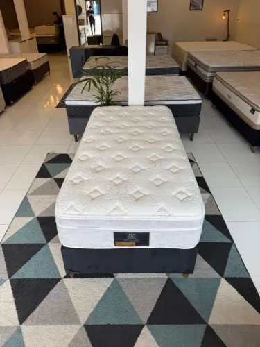 Colchão de Solteiro KOIL TOP SEMINOVO - entrego!