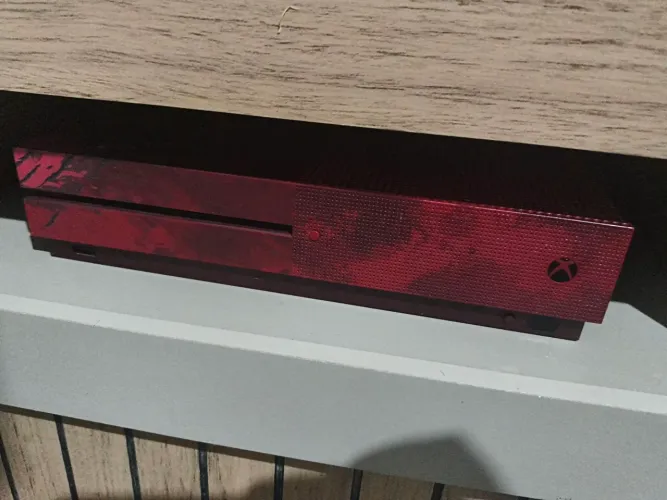 Xbox One S modelo de coleção