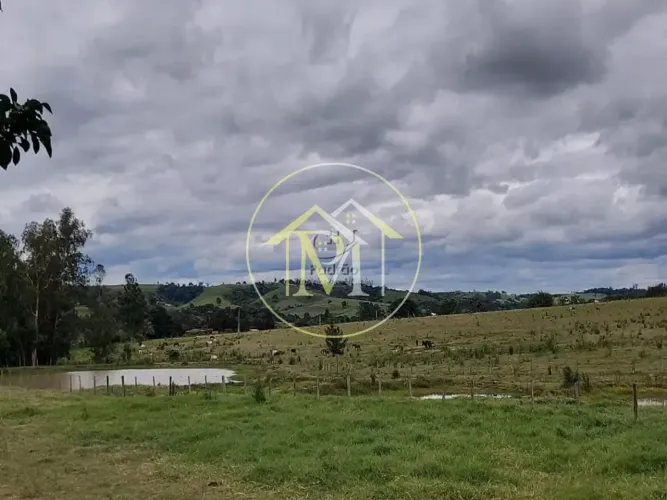 Maravilhoso sitio de 3 alqueires localizado em Guarei-SP a venda por 1.400.000,00