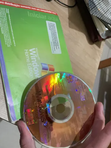 CD Original Windows XP Home Edition Com Encarte - Raridade / Retro PC