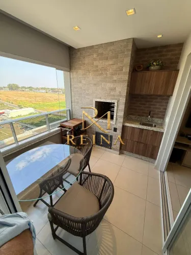 Apartamento no Edifício Felicitá Plaenge