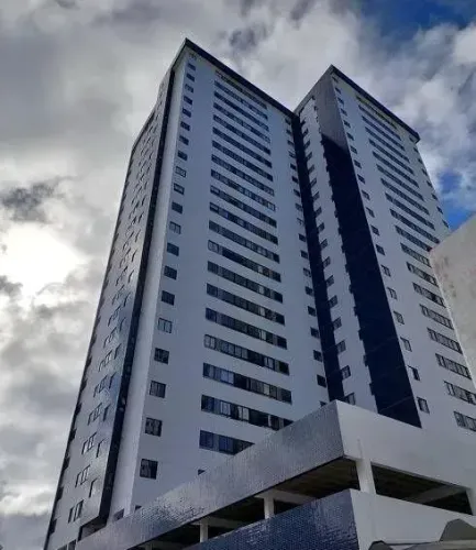 Edf 03 quartos 01 suíte 82m2 Andar Alto Pronto no Melhor de Boa Viagem Próximo ao Mar