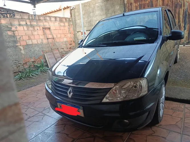 Renault Logan Expression Hi-flex 1.6 8V 4P 2011