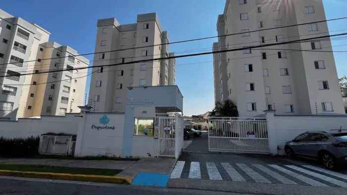 Apartamento com 2 dormitórios à venda, 62 m² por R$ 370.000,00 - Jardim Iguatemi - Sorocab