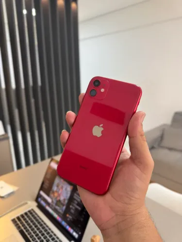 IPHONE 11 ESTÁ 64 GIGAS PEÇA SUBSTITUÍDA