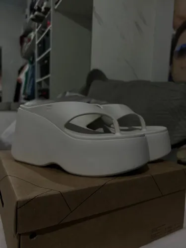 Sandália Melissa nova