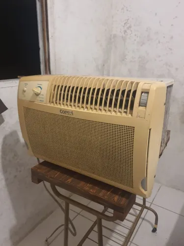 Ar-condicionado de janela 