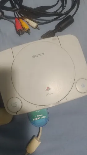 sony ps1 playstation 1 slim cabos fonte e jogos