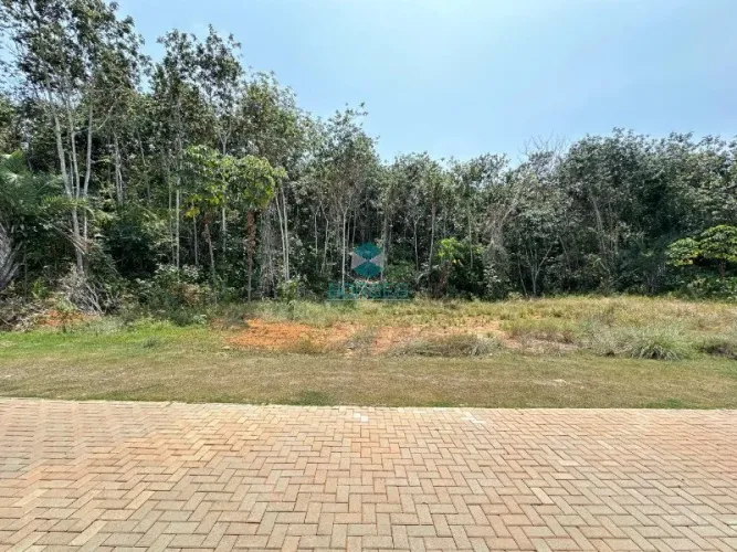 TERRENO EM CONDOMÍNIO RESIDENCIAL em MATA DE SÃO JOÃO - BA, PRAIA DO FORTE