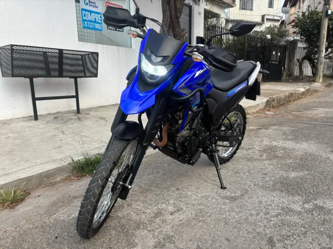 Yamaha XTZ 250 Lander 2022 - 9.269 km - Conservada