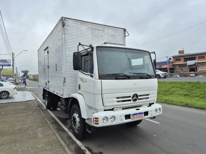 1318 2004 Toco Reduzido Bau
