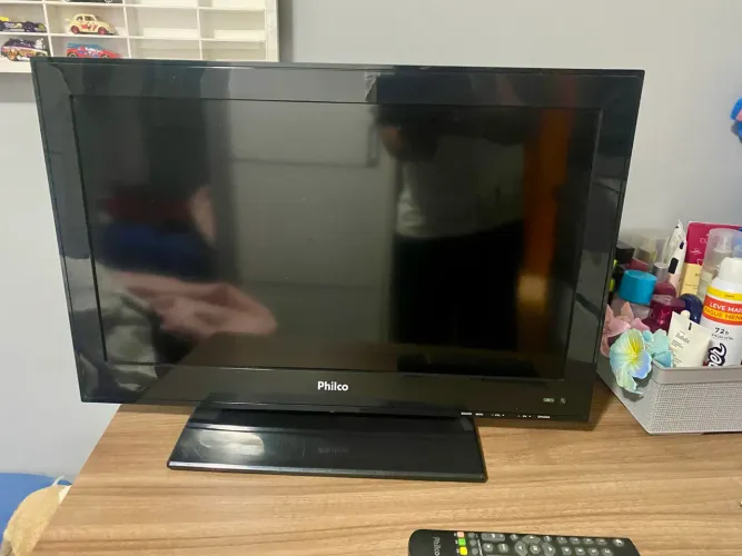 TV Philco 24? Led