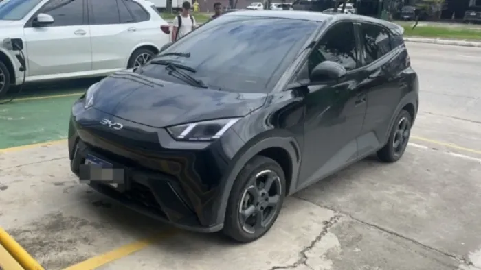 BYD Dolphin Mini (Elétrico) 2025