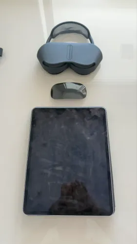 Kit Apple iPad Air 13 M3 256GB + AirPods Max + Magic Mouse