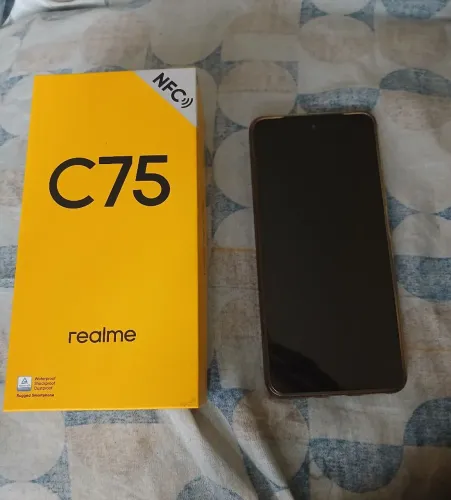 Celular realme C75